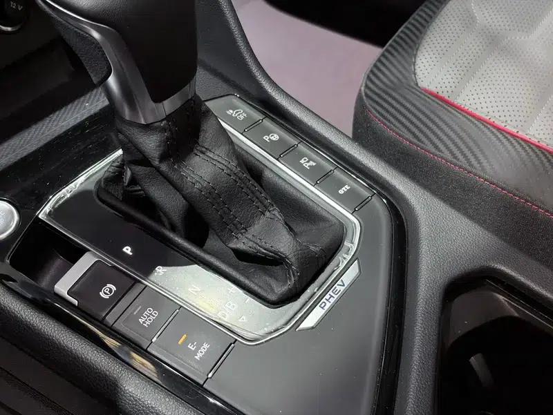 Tiguan L PHEV 2023 430PHEV Plug-in Hybrid Flagship Edition — миниатюра 16