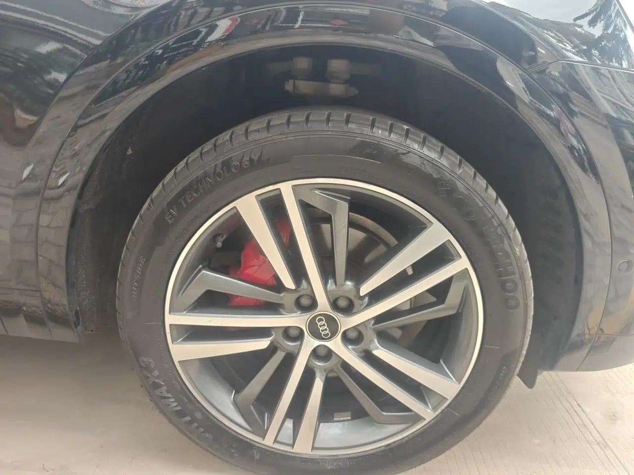 Audi Q5L Sportback 2021 40 TFSI Luxury Edition — миниатюра 8