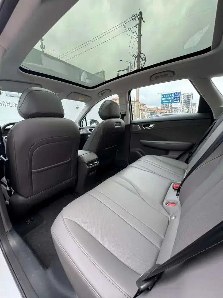 Shangjie H5 2025 Pure Electric Max Long Range Edition — миниатюра 7