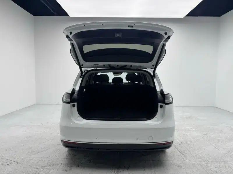 Shangjie H5 2025 Pure Electric Max Long Range Edition — миниатюра 20