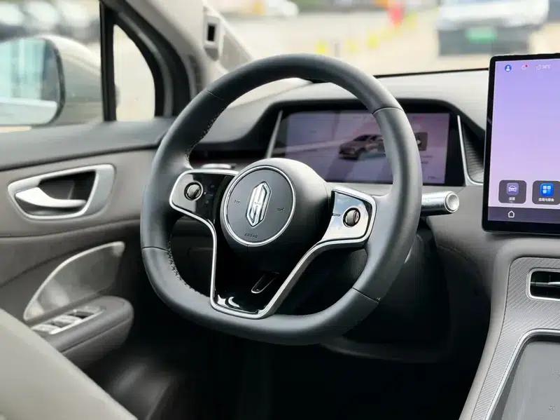 Shangjie H5 2025 Pure Electric Max Long Range Edition — миниатюра 11
