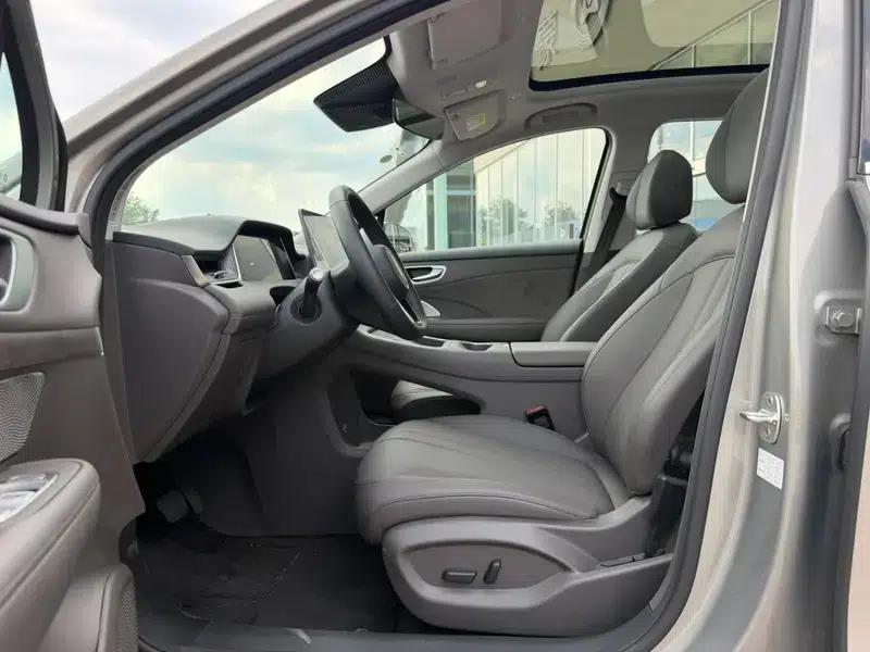 Shangjie H5 2025 Pure Electric Max Long Range Edition — миниатюра 15