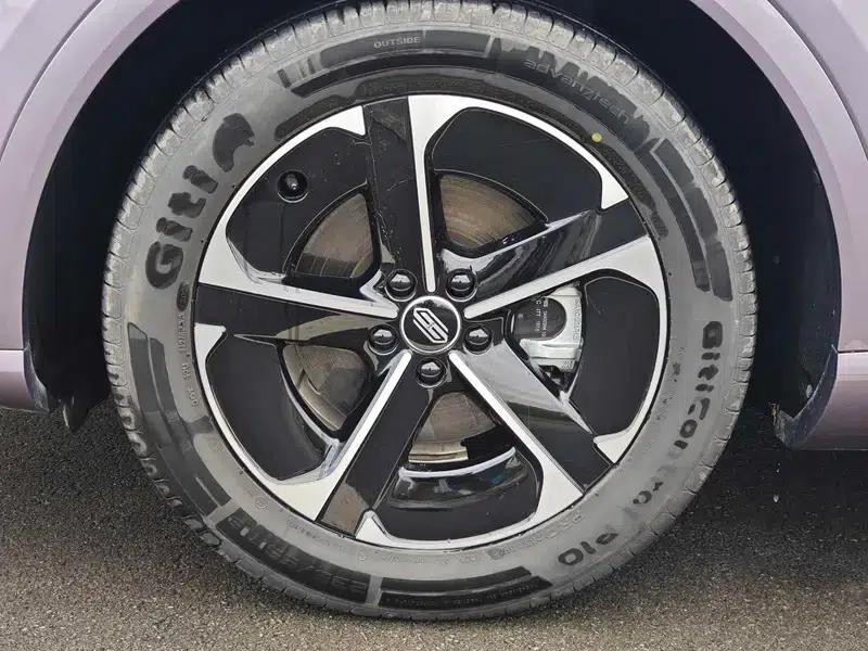 Shangjie H5 2025 Pure Electric Max Long Range Edition — миниатюра 9