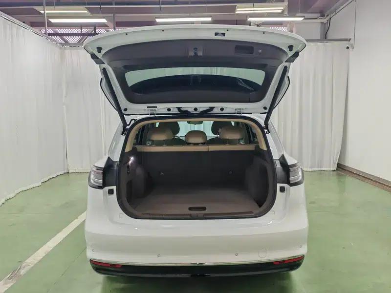 Shangjie H5 2025 Pure Electric Max Long Range Edition — миниатюра 20