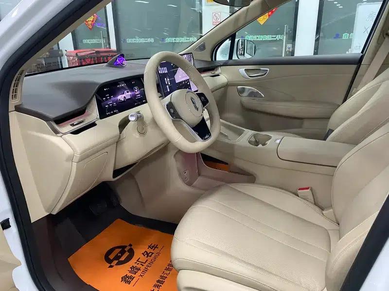 Shangjie H5 2025 Pure Electric Max Long Range Edition — миниатюра 8