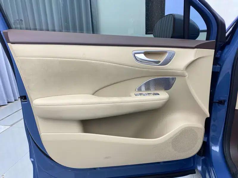 Shangjie H5 2025 Pure Electric Max Long Range Edition — миниатюра 7