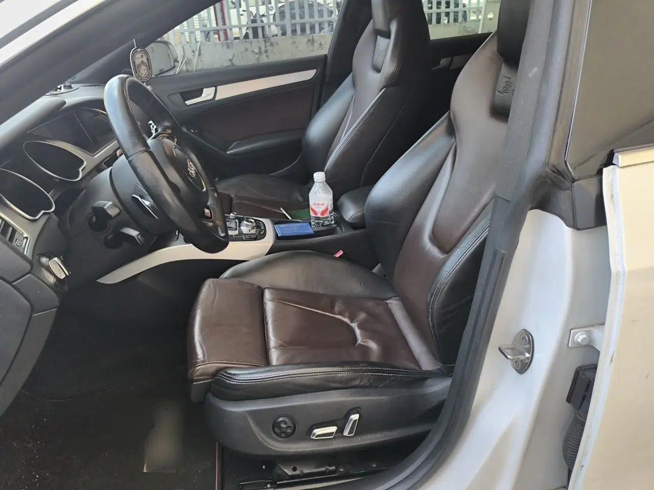 Audi S5 2012 S5 3.0T Sportback — миниатюра 15