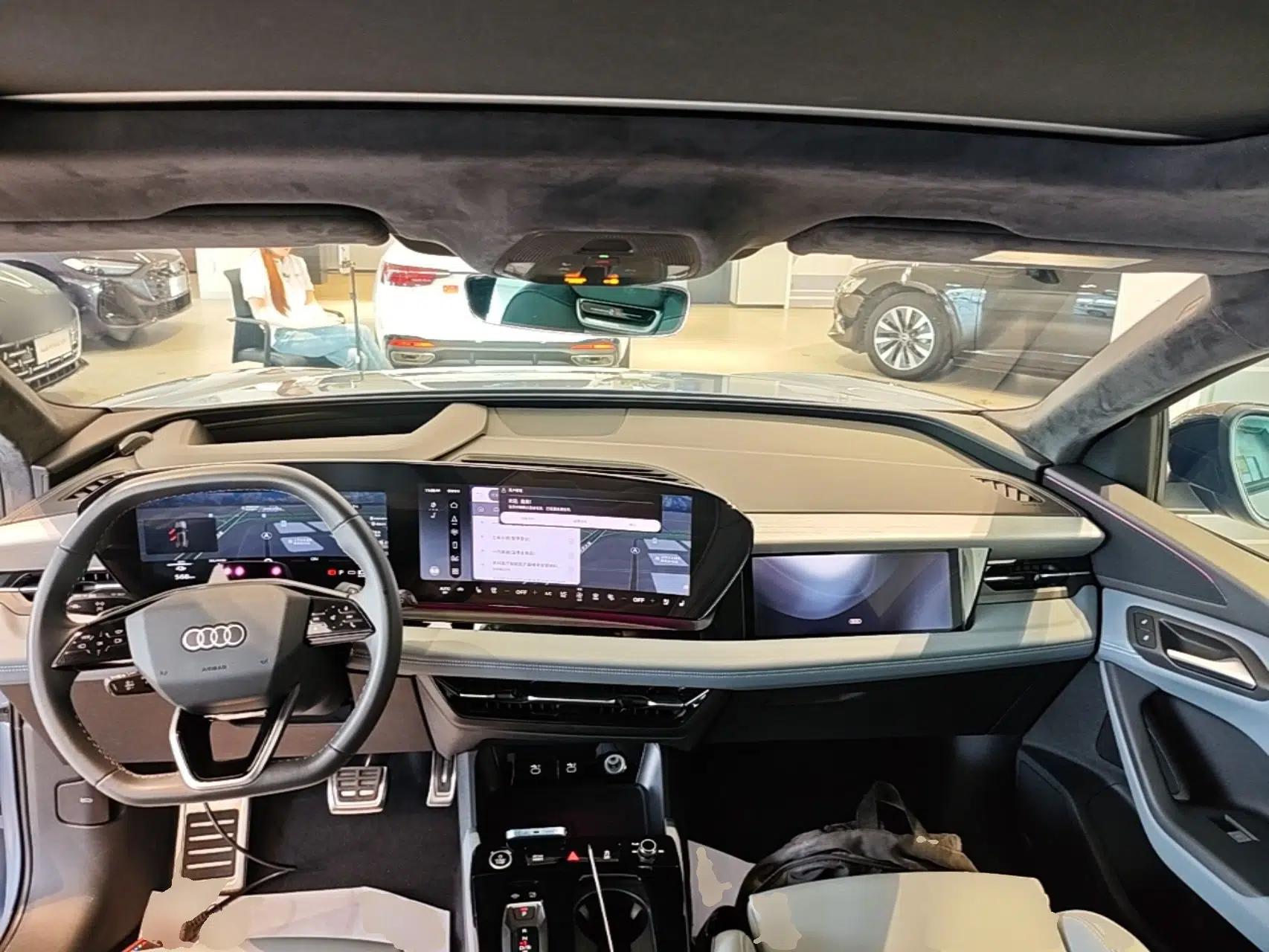 Audi Q6L e-tron 2026 First Launch Navigation Edition — миниатюра 12