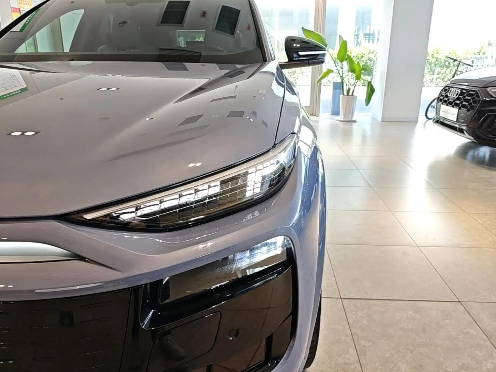 Audi Q6L e-tron 2026 First Launch Navigation Edition — миниатюра 8