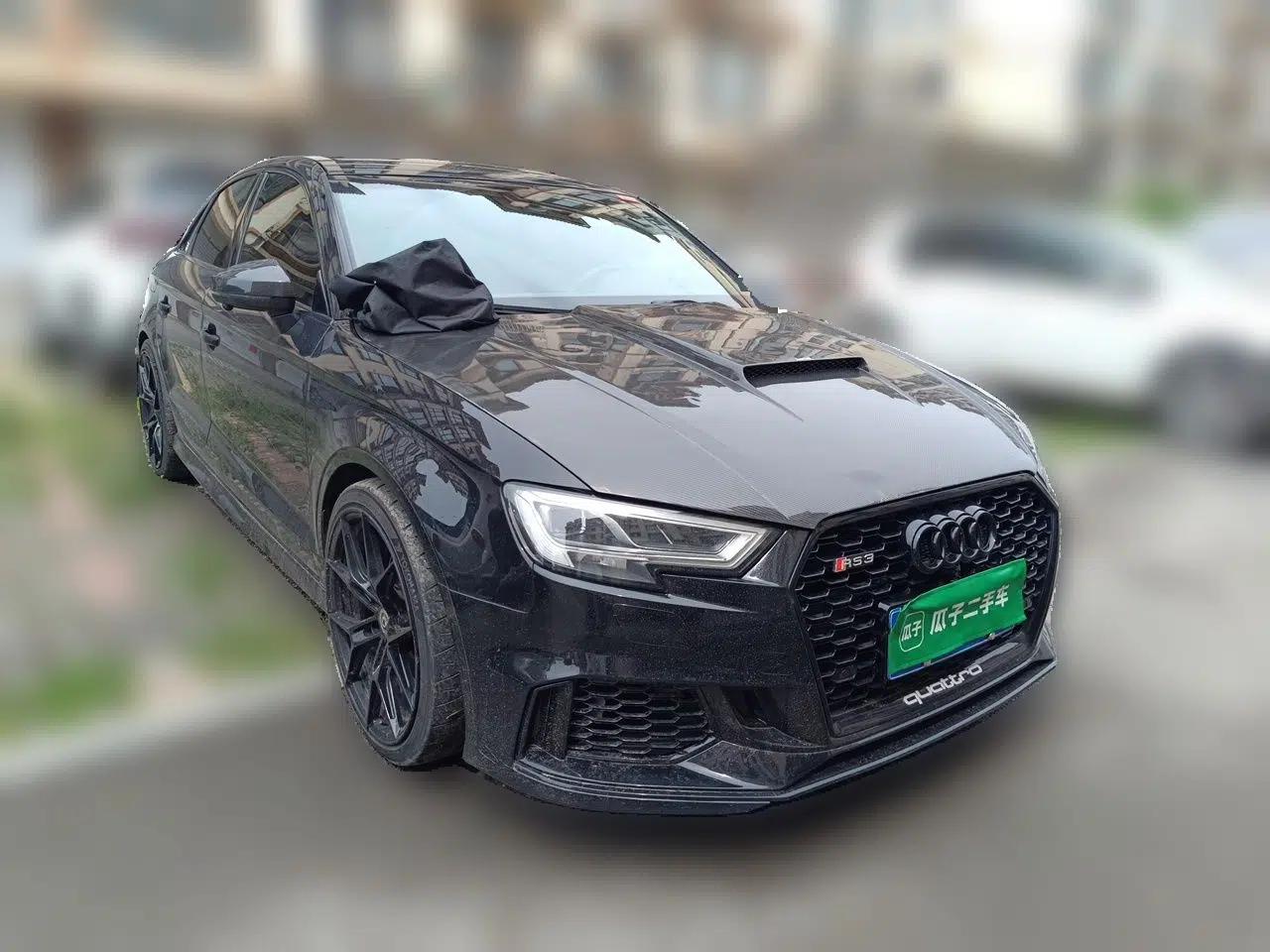 Audi S3 2017 Year Restyled S3 2.0T Limousine — миниатюра 3