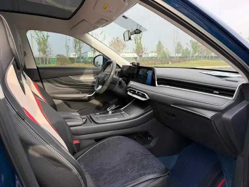 Venucia V2022 260T Idol Edition — миниатюра 22