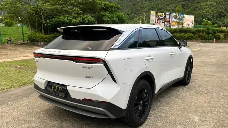 Venucia V2022 260T Dark Horse Edition - Idol — миниатюра 6