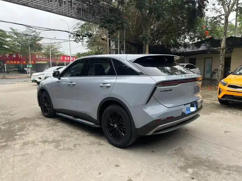 Venucia V2022 260T Dark Horse Edition - Idol — миниатюра 4