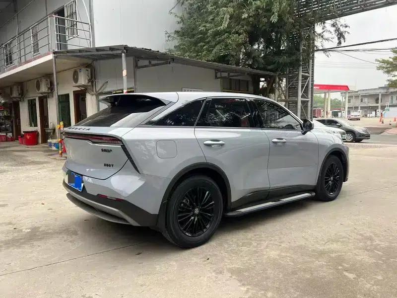 Venucia V2022 260T Dark Horse Edition - Idol — миниатюра 6
