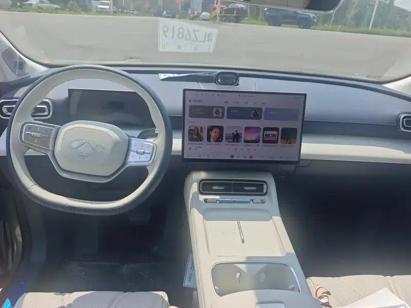 Fengyun T9L 2026 200 4WD Super Performance & Super Comfort — миниатюра 8
