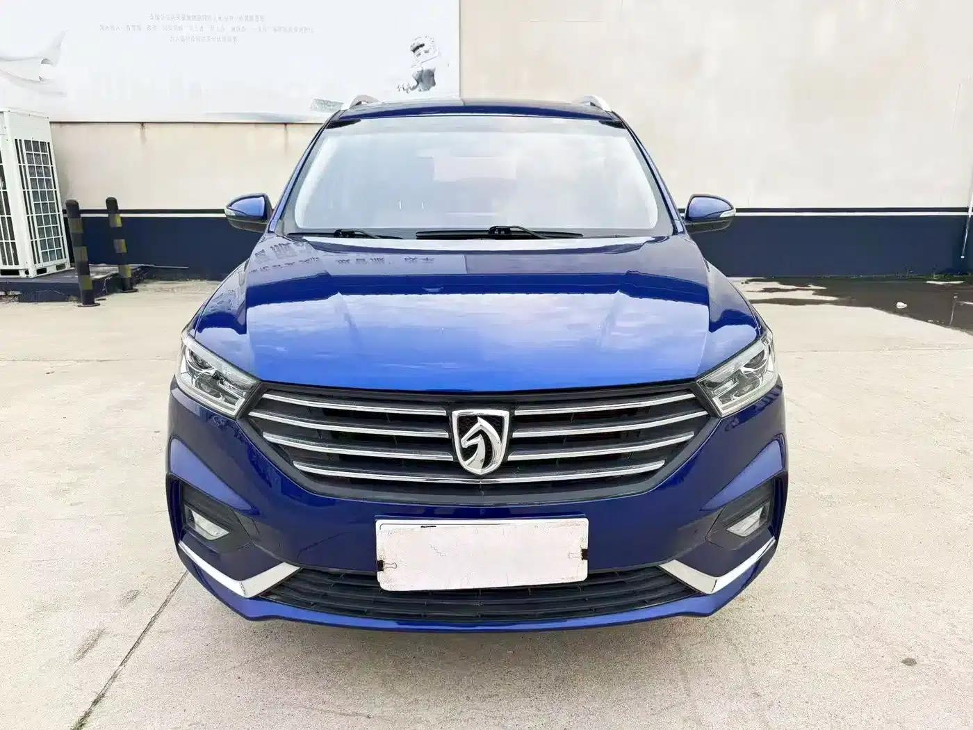 Baojun 360 2018 1.5L Manual Deluxe Edition (National V Emission Standard) — миниатюра 2
