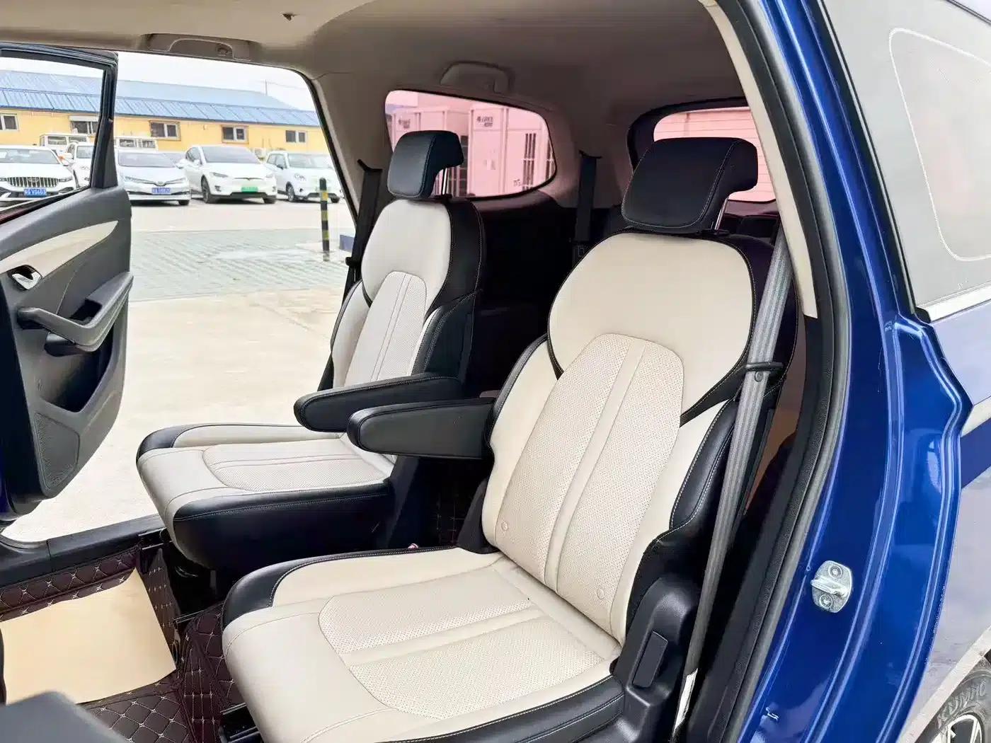 Baojun 360 2018 1.5L Manual Deluxe Edition (National V Emission Standard) — миниатюра 11