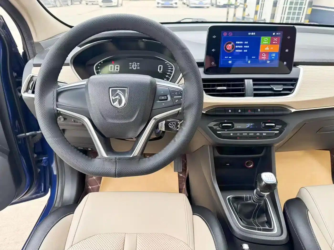 Baojun 360 2018 1.5L Manual Deluxe Edition (National V Emission Standard) — миниатюра 15