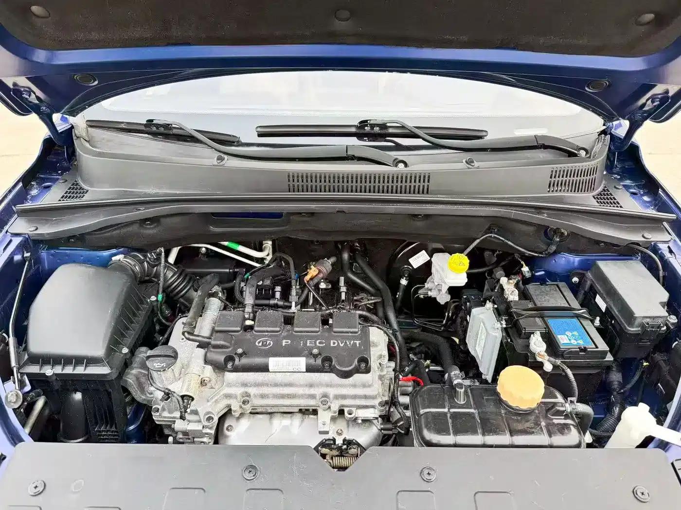 Baojun 360 2018 1.5L Manual Deluxe Edition (National V Emission Standard) — миниатюра 18