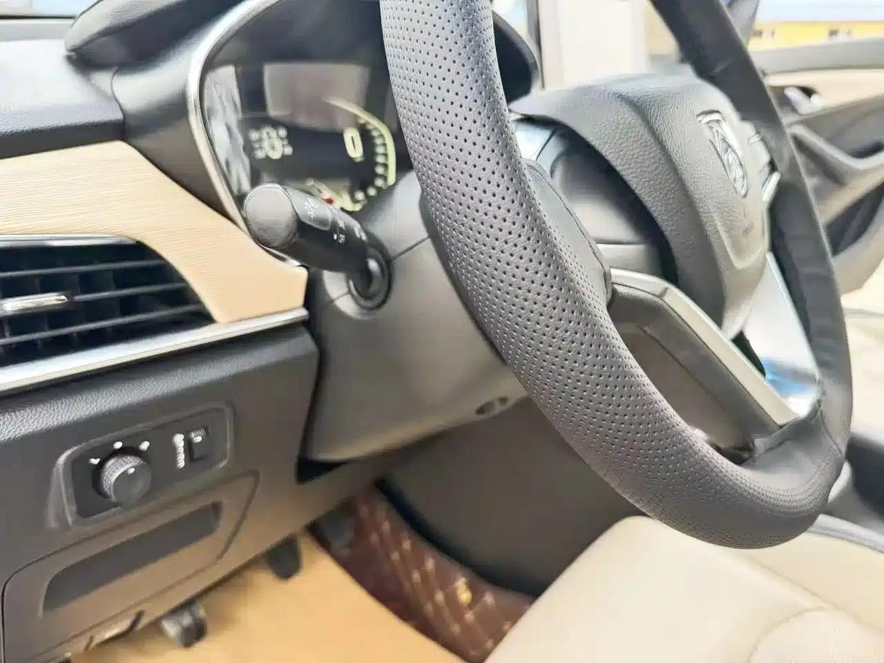 Baojun 360 2018 1.5L Manual Deluxe Edition (National V Emission Standard) — миниатюра 10