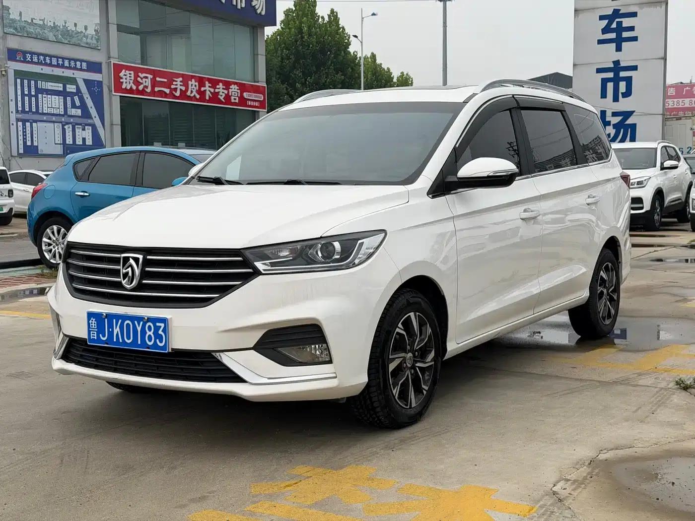 Baojun 360 2018 1.5L Automatic Deluxe Edition (National V Emission Standard) — миниатюра 3