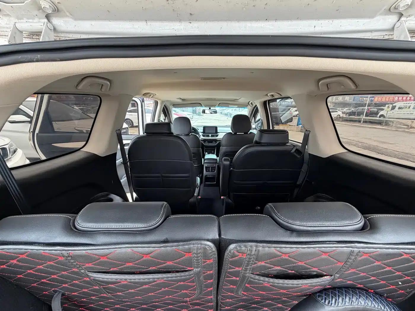 Baojun 360 2018 1.5L Automatic Deluxe Edition (National V Emission Standard) — миниатюра 7