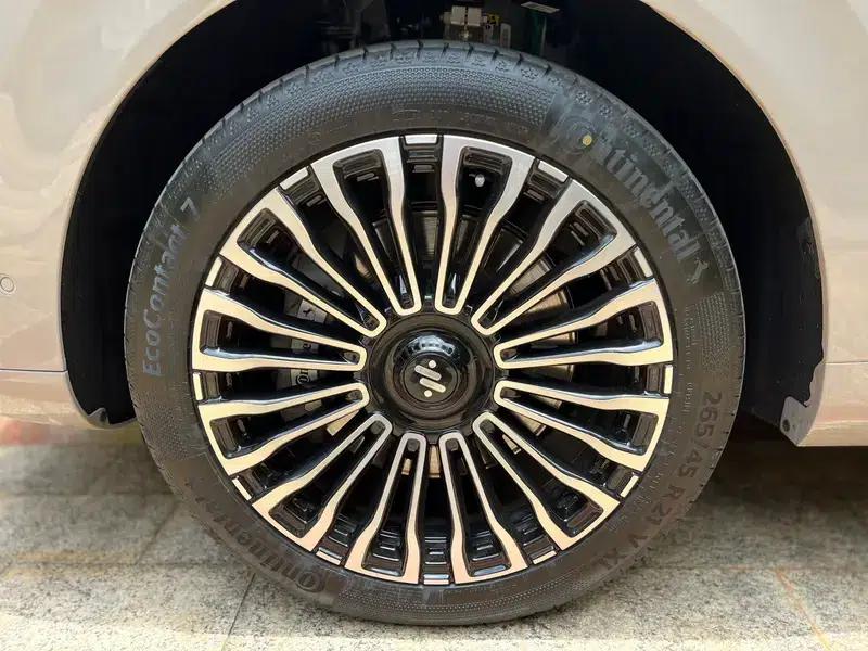 Smart LS8 2026 Model 52 Max+ Luxury Six-Seater — миниатюра 16