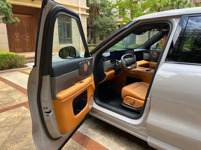 Smart LS8 2026 Model 52 Max+ Luxury Six-Seater — миниатюра 44