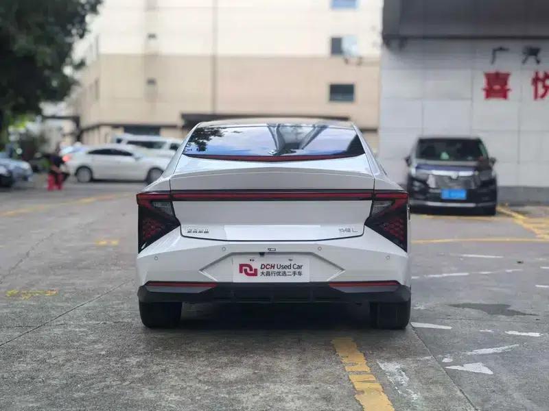 Lingxi L 2024 Ready Player One Edition — миниатюра 6