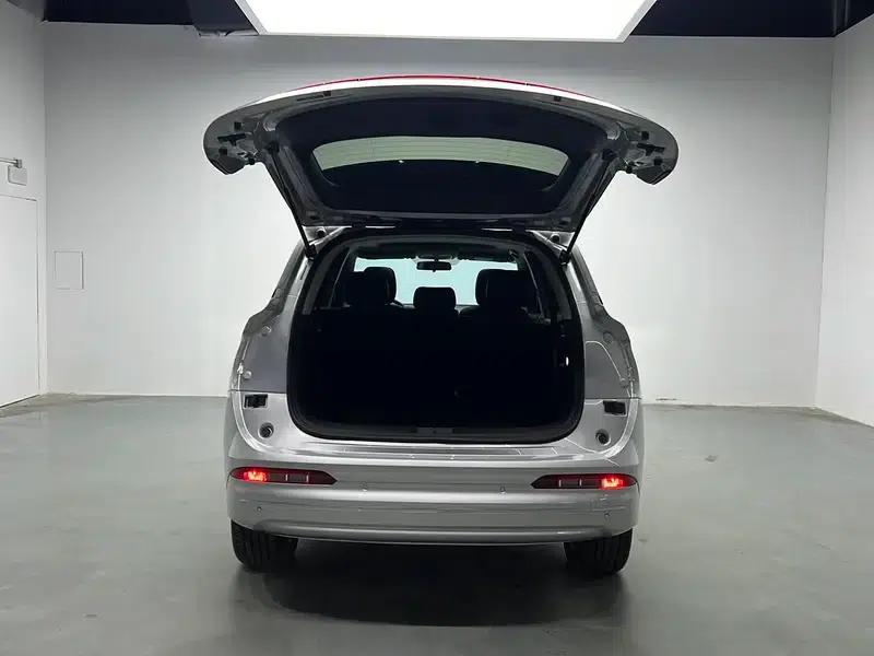 Blue Electric E5 2023 1.5L DE-i Enjoy Edition — миниатюра 20
