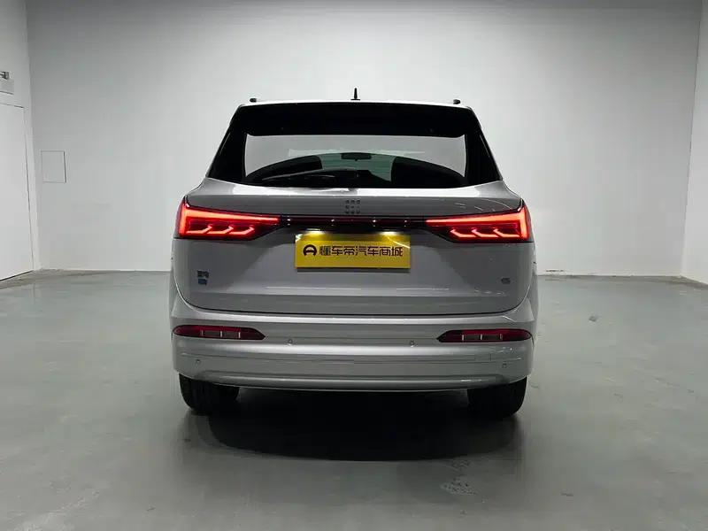 Blue Electric E5 2023 1.5L DE-i Enjoy Edition — миниатюра 6