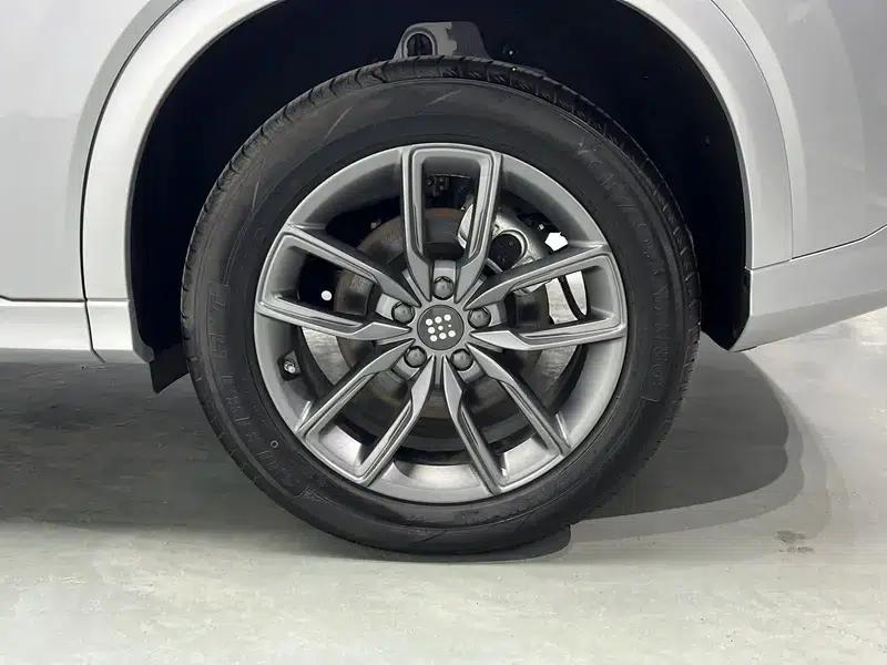 Blue Electric E5 2023 1.5L DE-i Enjoy Edition — миниатюра 9