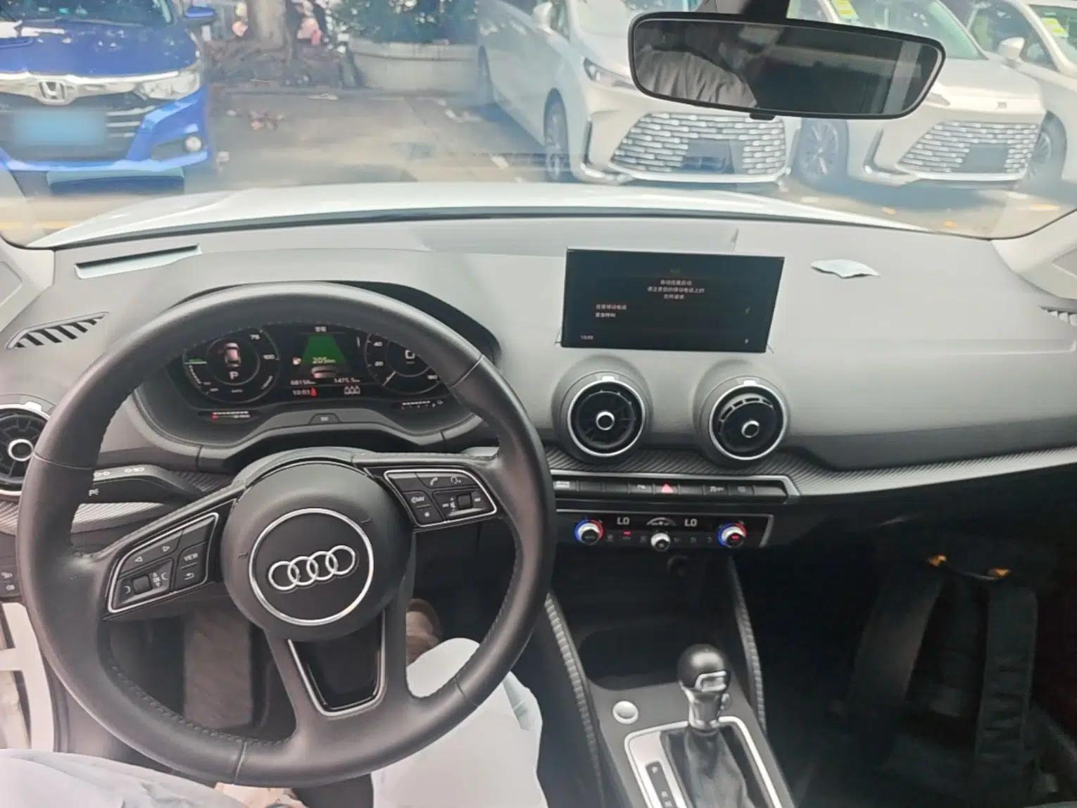 Audi Q2L e-tron 2019 Q2L e-tron Pure Electric Smart Enjoyment Model — миниатюра 17