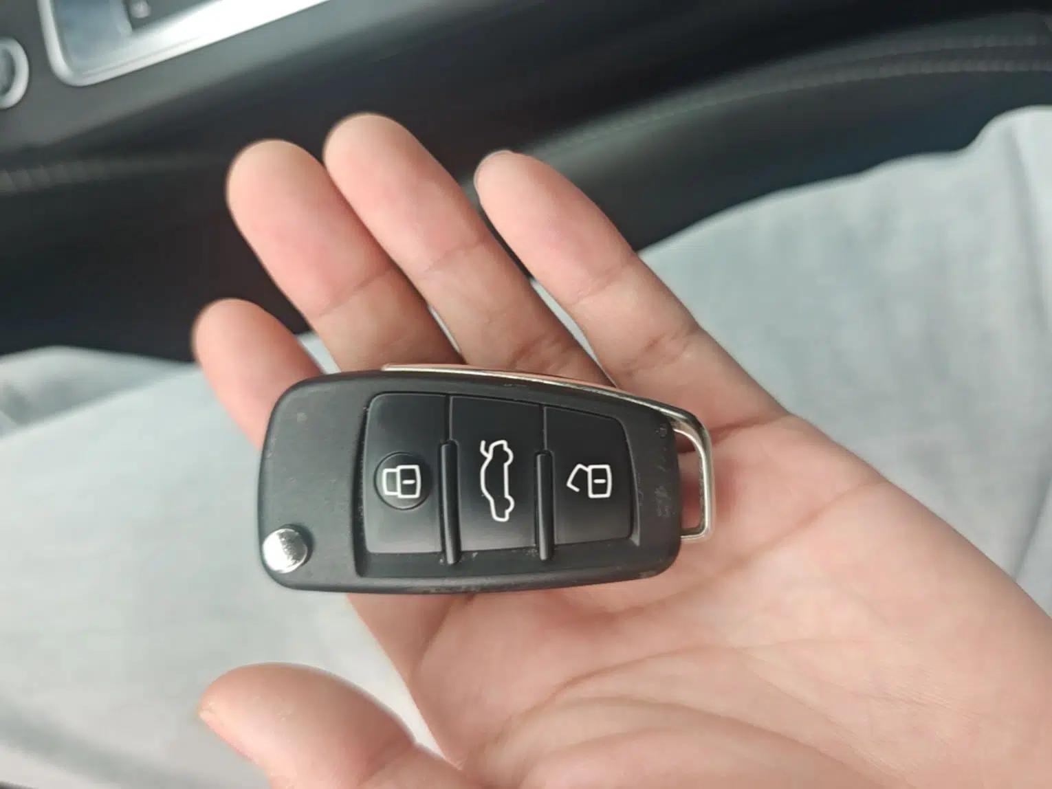 Audi Q2L e-tron 2019 Q2L e-tron Pure Electric Smart Enjoyment Model — миниатюра 28