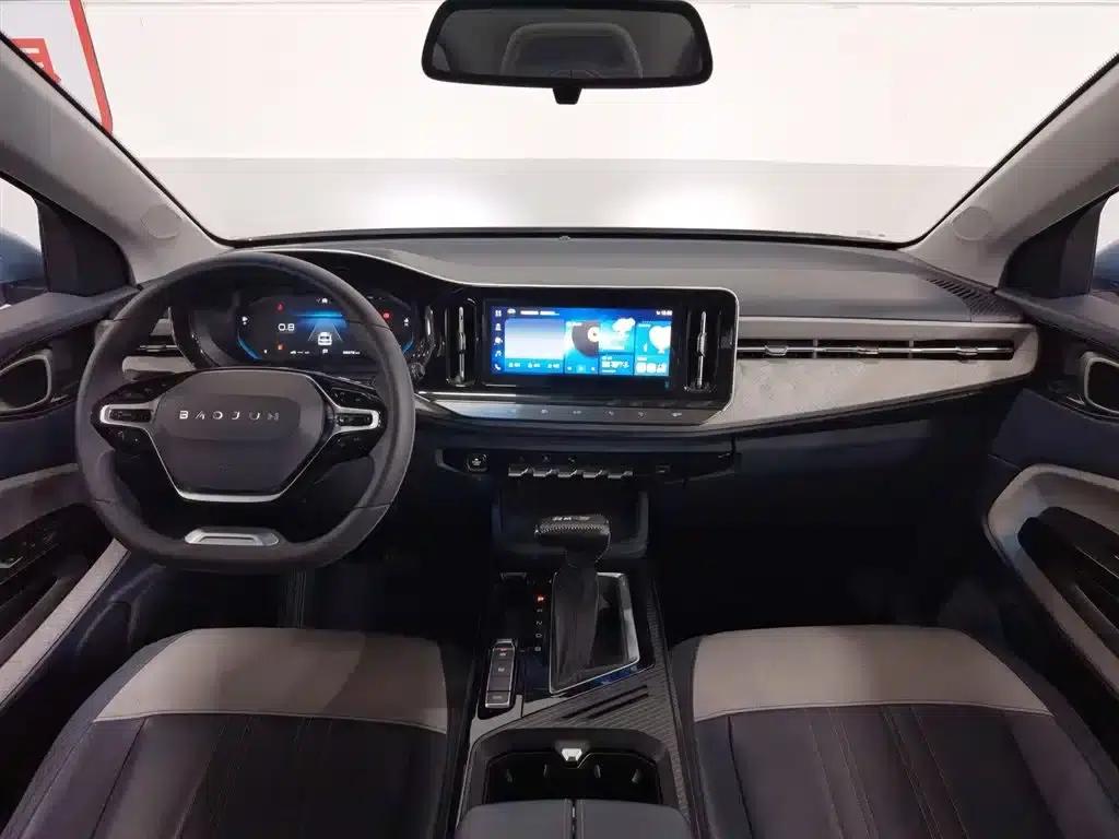 Baojun RM-5 2019 1.5T CVT 24-hour online luxury 6-seater — миниатюра 5