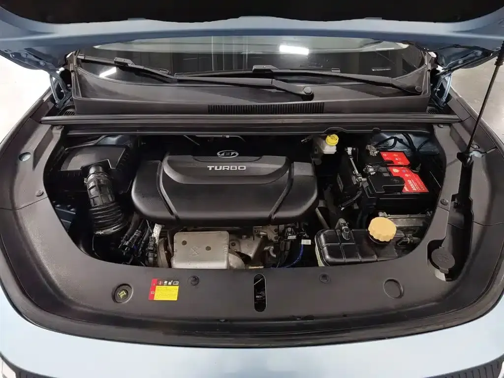 Baojun RM-5 2019 1.5T CVT 24-hour online luxury 6-seater — миниатюра 6