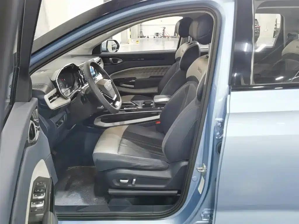 Baojun RM-5 2019 1.5T CVT 24-hour online luxury 6-seater — миниатюра 10