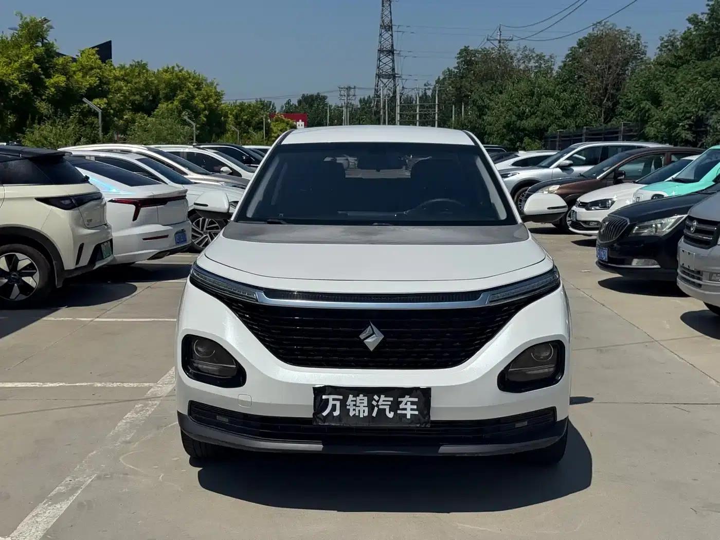 Baojun RM-5 2019 1.5L Manual Elite 7-Seater (24-Hour Online Service) — миниатюра 2