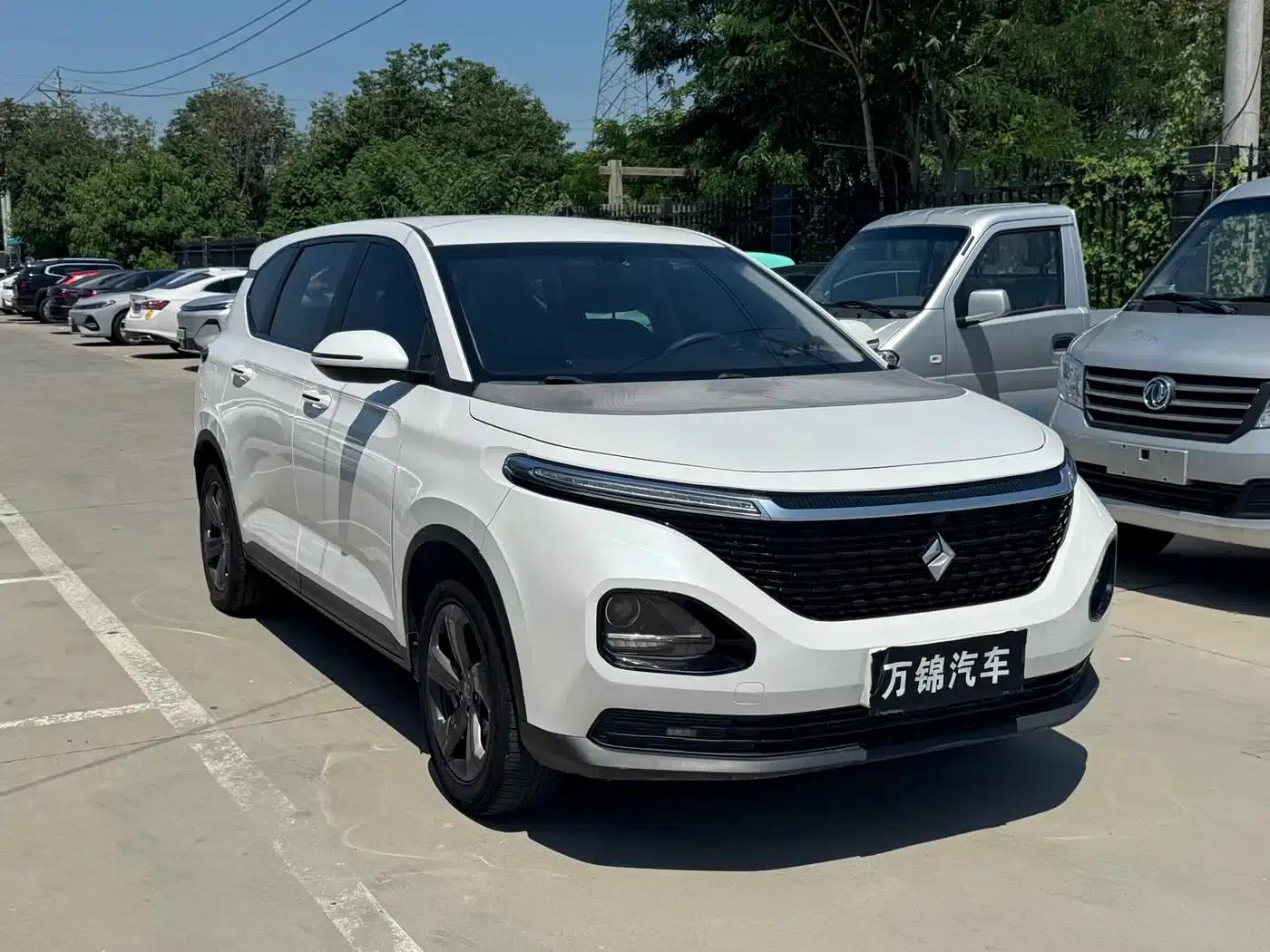 Baojun RM-5 2019 1.5L Manual Elite 7-Seater (24-Hour Online Service) — миниатюра 3