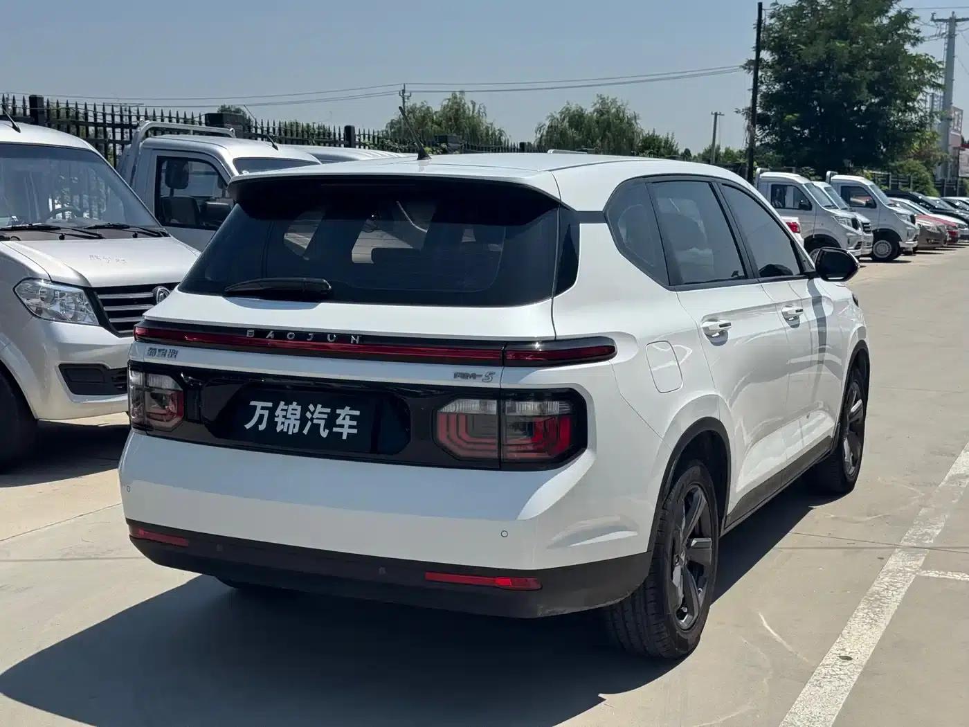 Baojun RM-5 2019 1.5L Manual Elite 7-Seater (24-Hour Online Service) — миниатюра 5