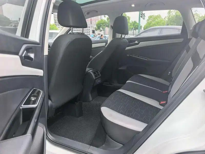 Jetta VS7 2023 280TSI Automatic Entry-Level Edition — миниатюра 11