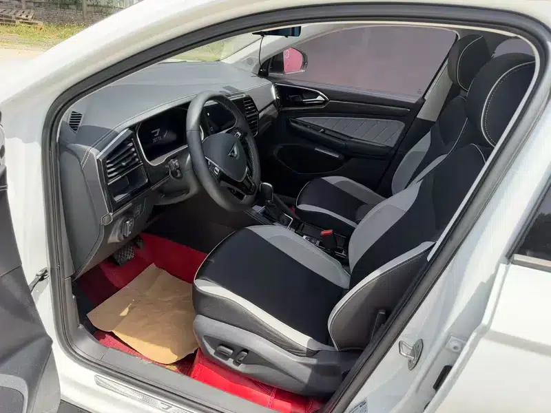 Jetta VS7 2023 280TSI Automatic High-Gloss Enjoy Edition — миниатюра 13
