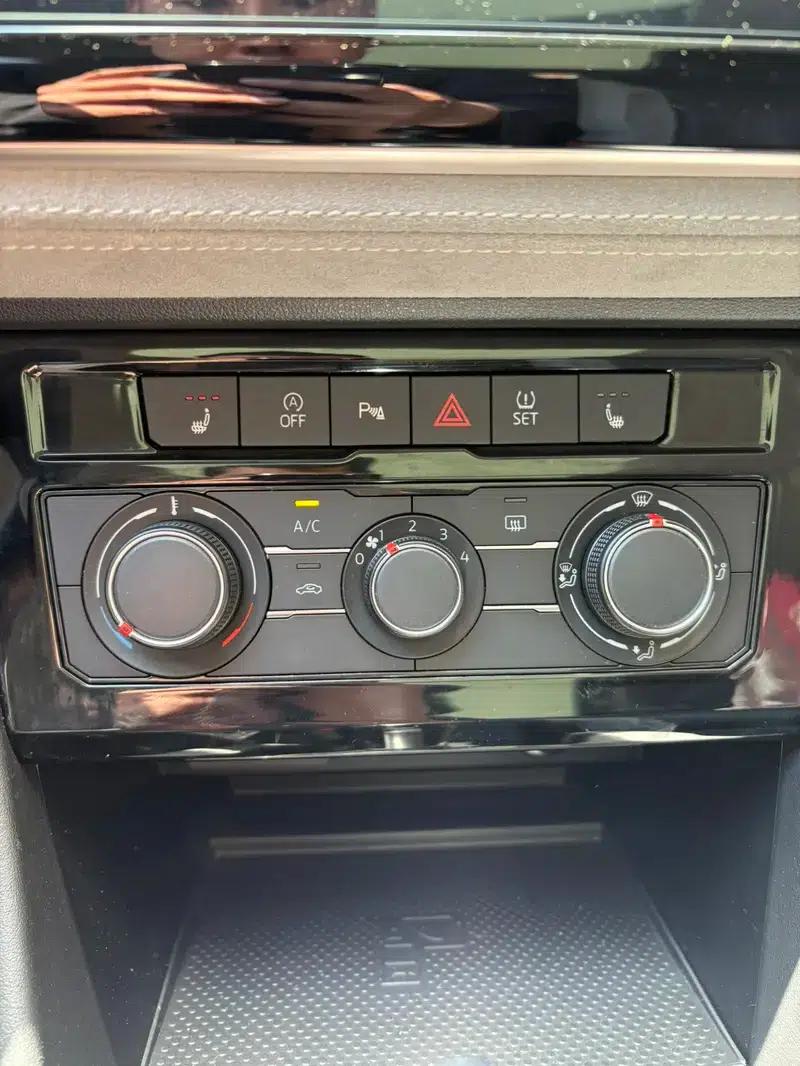 Jetta VS7 2022 280TSI Automatic High-Gloss Enjoy Edition — миниатюра 9