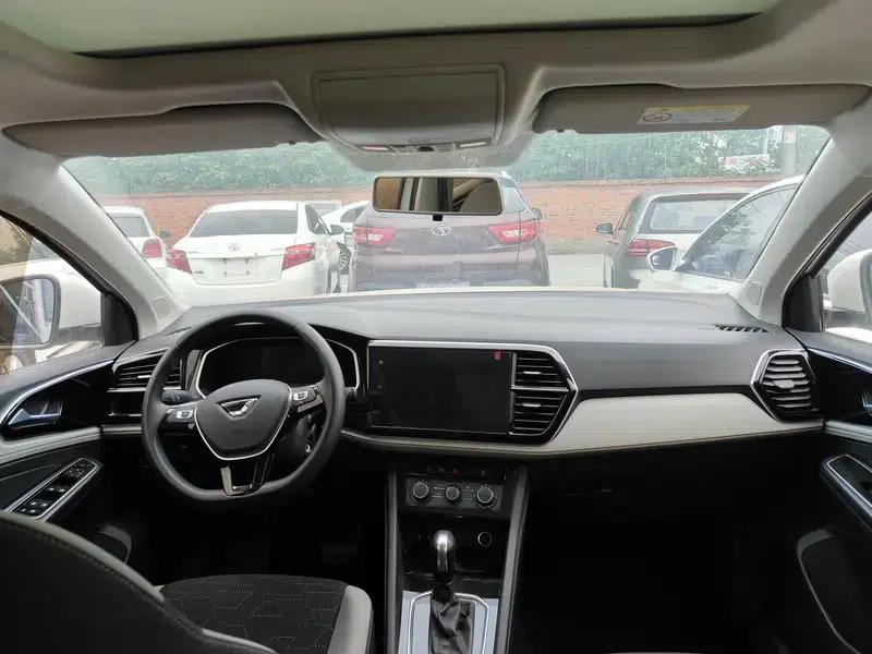 Jetta VS7 2023 280TSI Automatic Entry-Level Edition — миниатюра 5