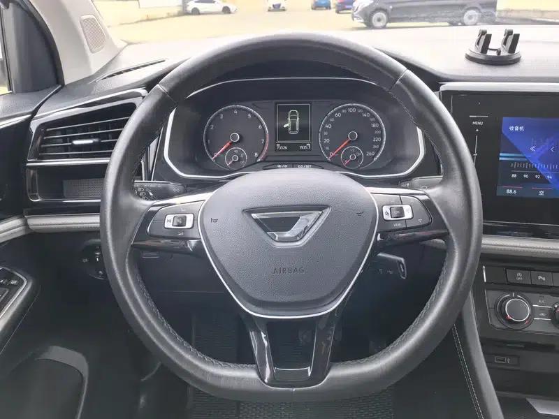 Jetta VS7 2022 280TSI Automatic Entry-Level Edition — миниатюра 14