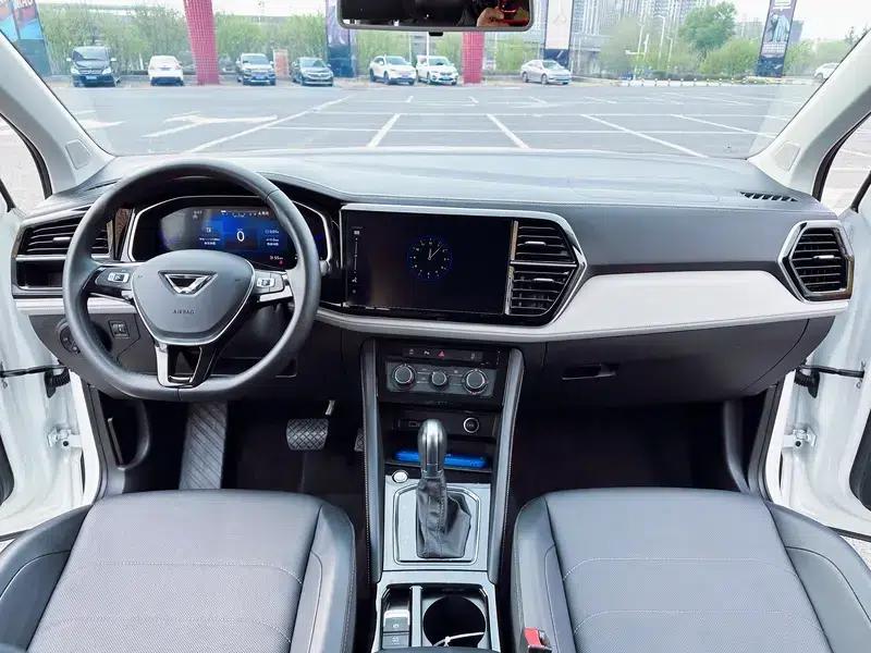 Jetta VS7 2022 280TSI Automatic Enjoy Edition — миниатюра 12