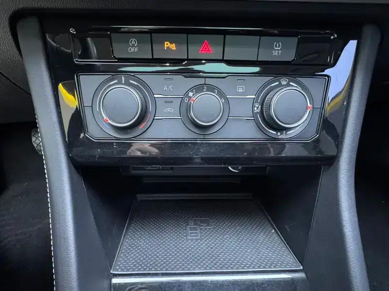 Jetta VS7 2023 280TSI Automatic Enjoy Edition — миниатюра 12