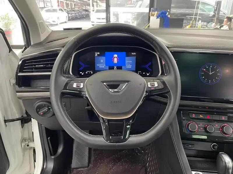 Jetta VS7 2022 280TSI Automatic High-Gloss Enjoy Edition — миниатюра 13