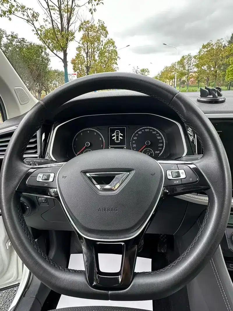 Jetta VS7 2021 Panda Edition 1.4T Automatic Glory Model — миниатюра 8