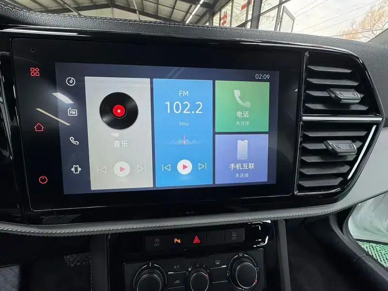 Jetta VS7 2023 280TSI Automatic Entry-Level Edition — миниатюра 16